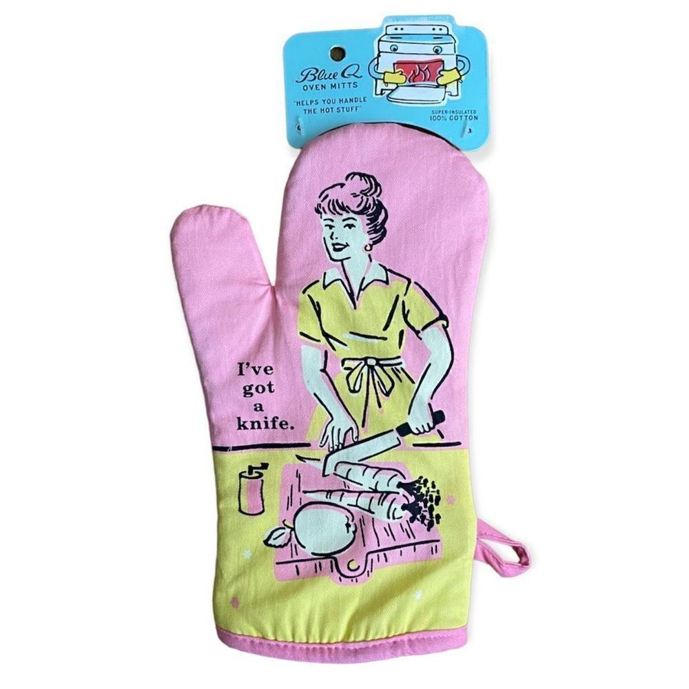 "l've Got A Knife" Punk Retro 50’s Inspired Funny Oven Mitt